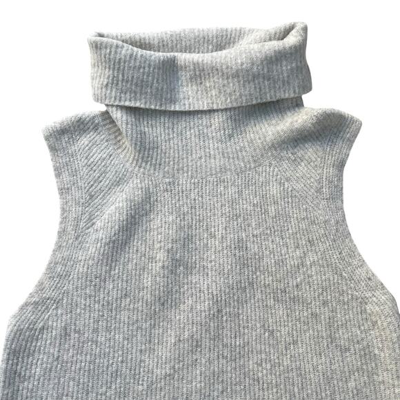 Aritzia Community Wool Yak Blend Gray Sleeveless Knit Cowl Neck Sweater Small - Picture 5 of 11